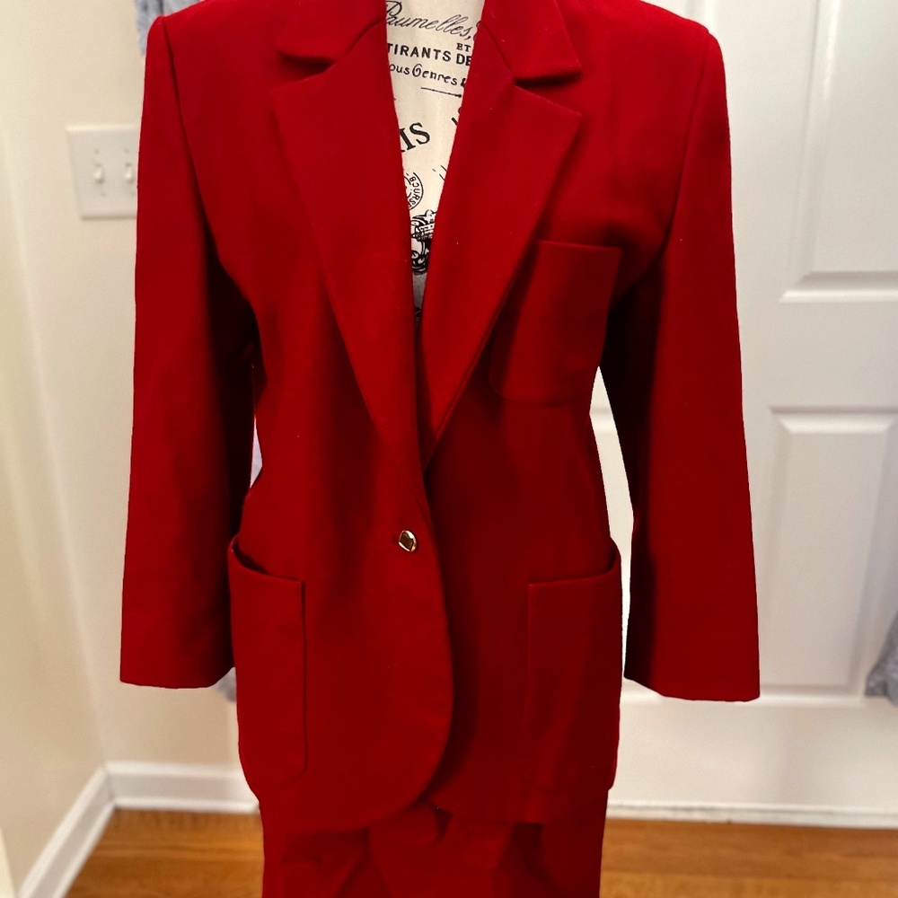 Red skirt suit (blazer and skirt set)
